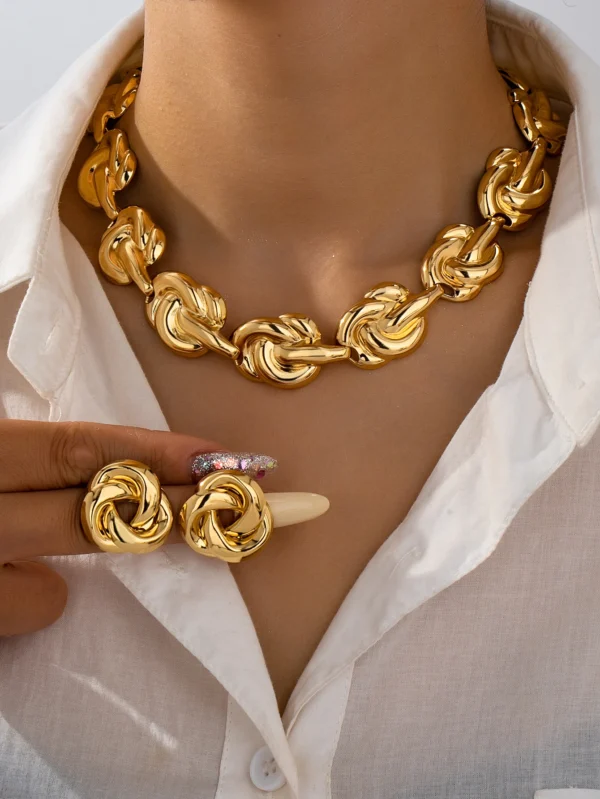 Elegant and Versatile Summer Luxury High-End Women’s Metal Jewelry Set