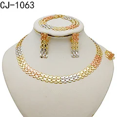 Dubai Luxury Big Necklace For Women Gold Plated Jewelry Set Original Earrings Ring Bracelet Wedding Costumes Jewellery gift 34 kf S7c48387d846746e591f81337557057dfb