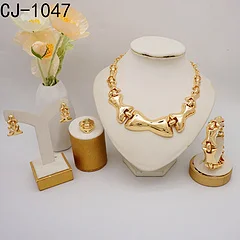 Dubai Luxury Big Necklace For Women Gold Plated Jewelry Set Original Earrings Ring Bracelet Wedding Costumes Jewellery gift 32 kf Sb4636324c6ea4700a72715115e14e57aU